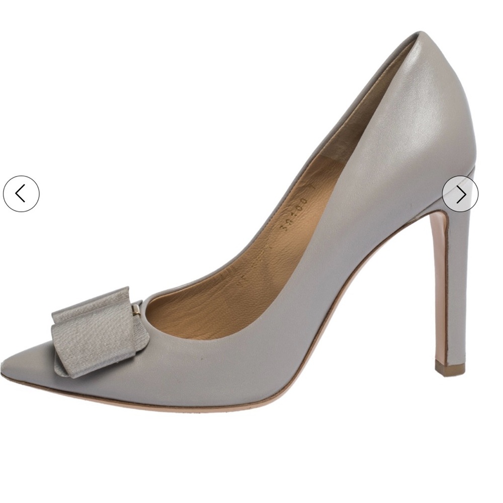 Salvatore Ferragamo Grey Leather Mimi Bow Pointed Toe Pumps